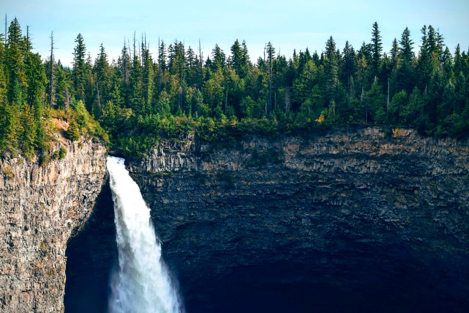 time lapse photo of waterfalls