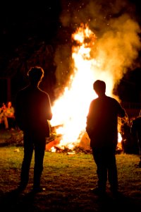Hangout, Bonfire, Relaxing