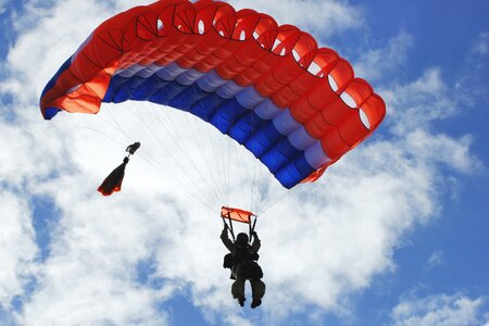 Skydiving smoke smoke jumper