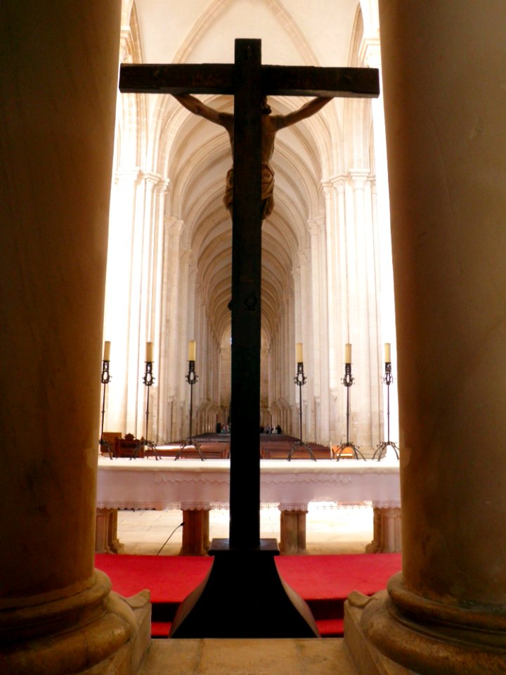 Portugal, Alcoba a, Mosteiro
