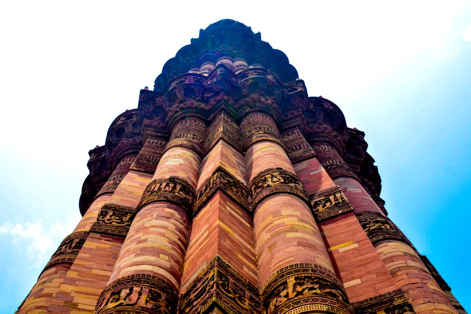 Qutub minar, New delhi, Stone
