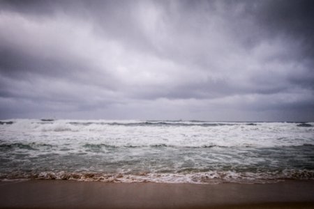 South korea, Wave, Cloudy