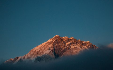 brown and gray high rise mountain