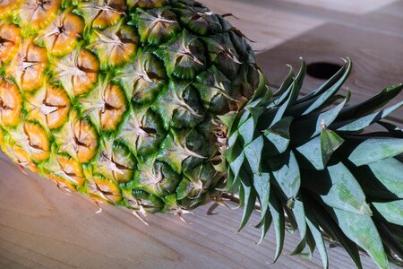 Pineapple ripe shadow