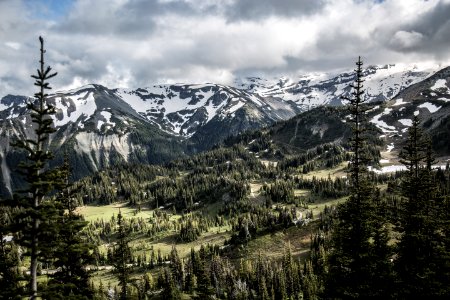 birdseye photo of mountain