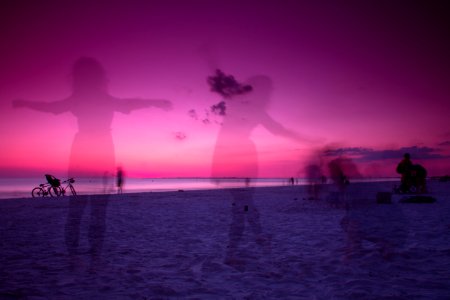 Fort myers beach, United states, Dancing