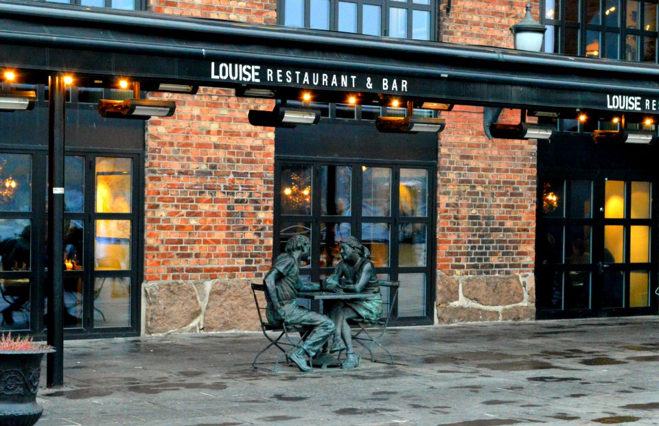 Restaurant, House, Bricks
