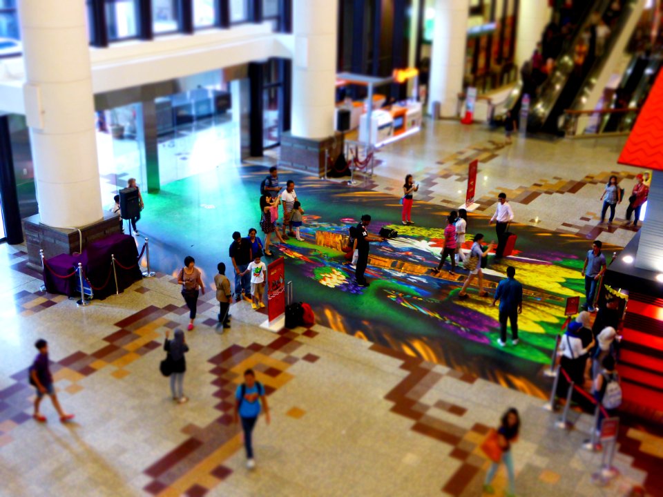 Hong kong, Retail, People