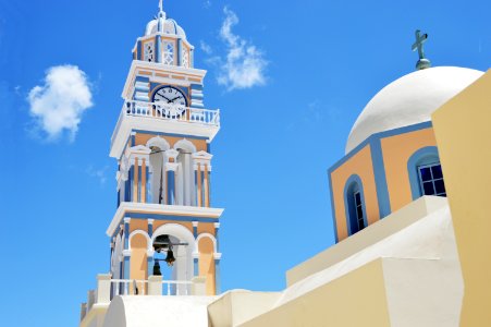 white and yellow concrete tower and dome building photo