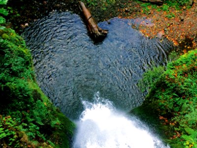 waterfalls scenery photo