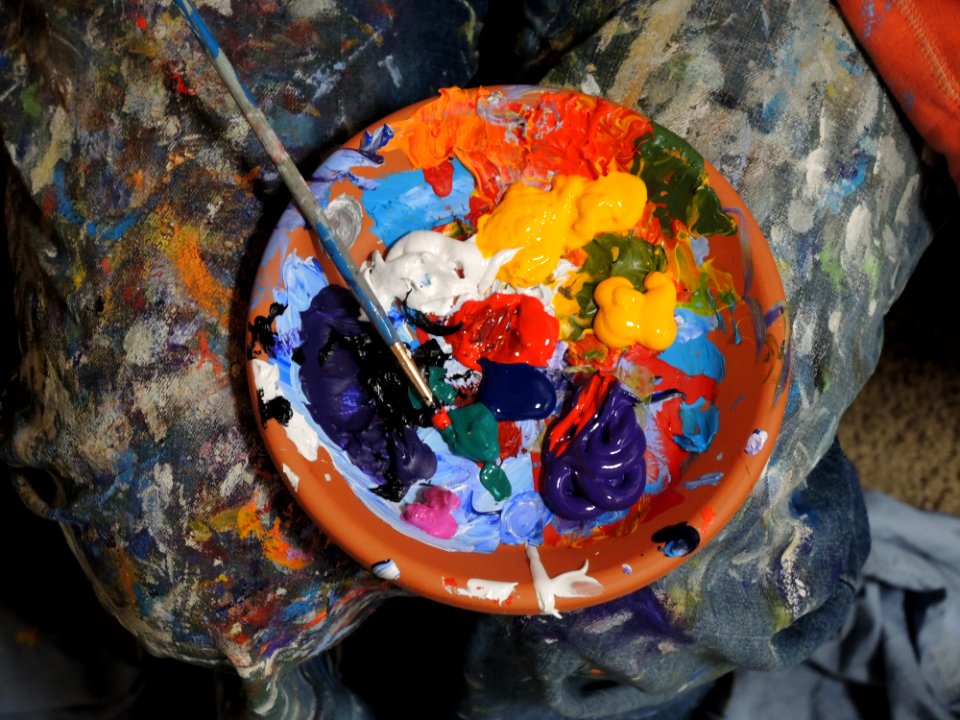 mixed paints in a plate