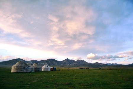 Kyrgyzstan, Song kul, Yurtas
