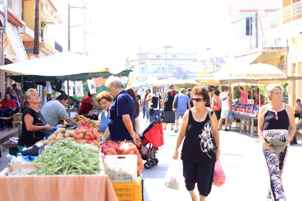Shoppers, People, Street