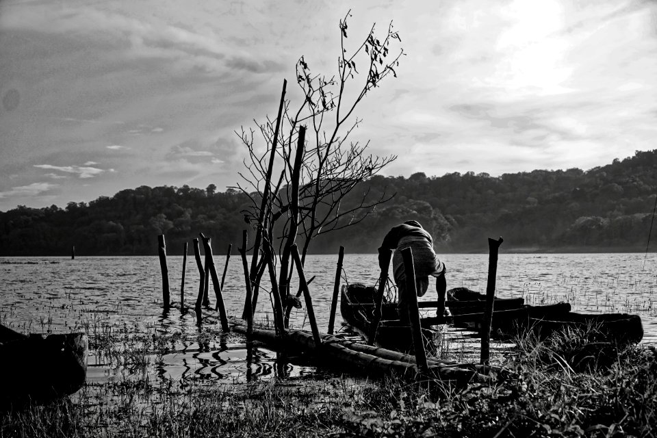 Tamblingan lake, Indonesia, Activity