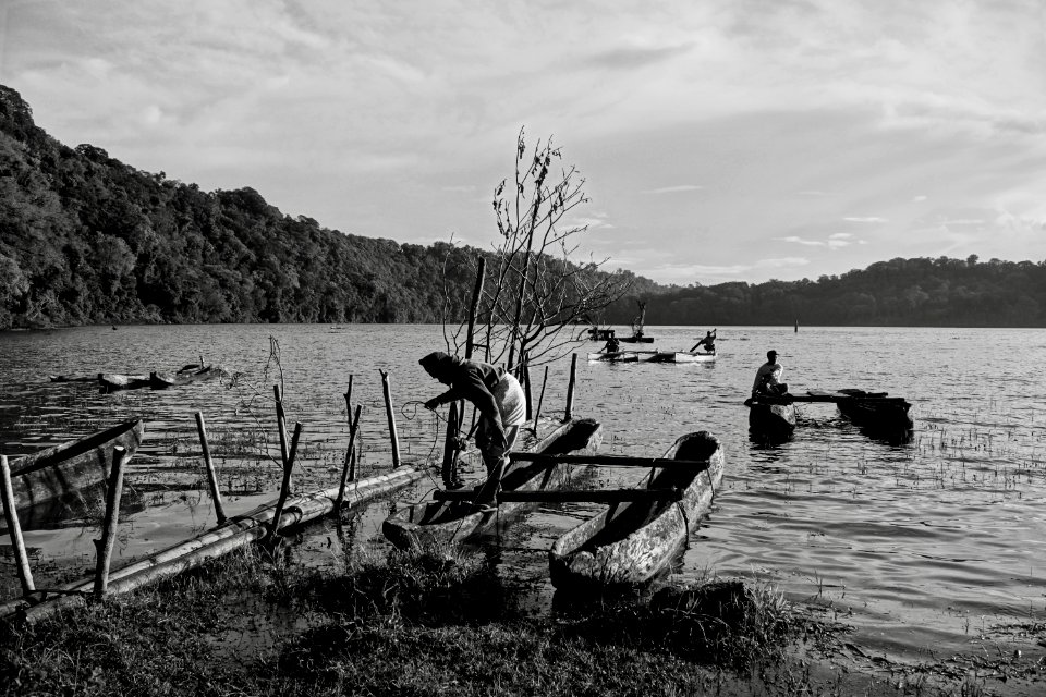 Tamblingan lake, Indonesia, Traditional