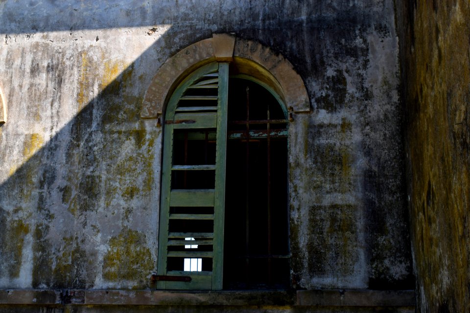 Stone wall, Window photo