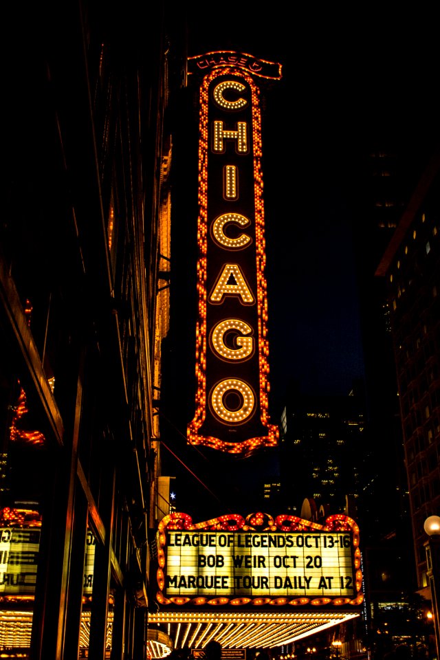 Chicago, The chicago theatre, United states