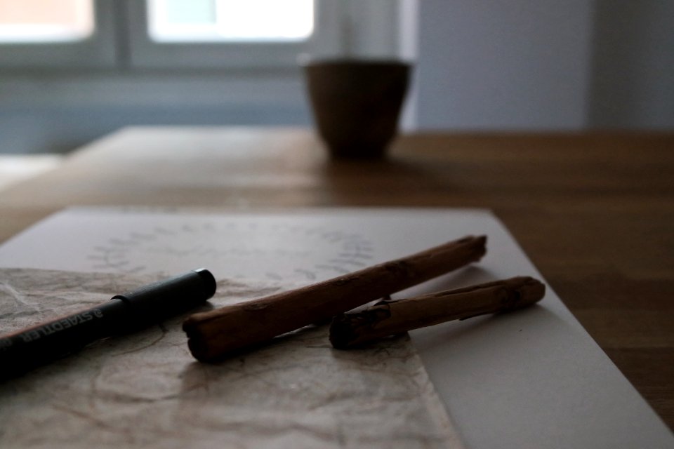 Paper, Slow life, Table