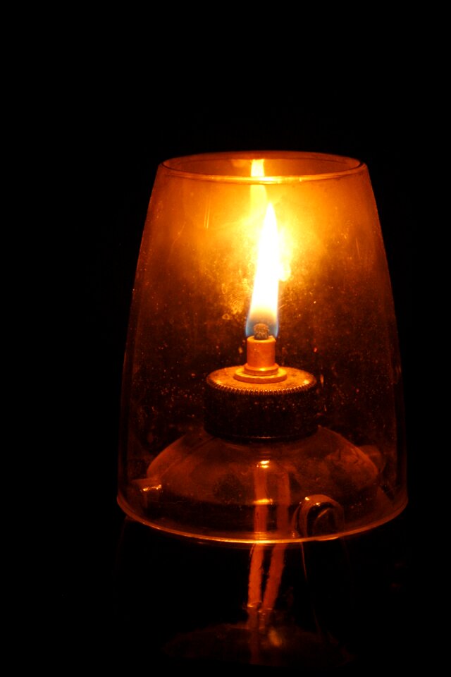 Illuminate oil light