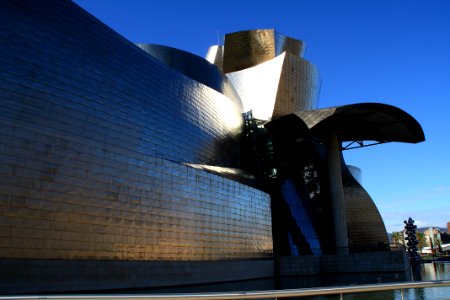 Guggenheim, Bilbao photo