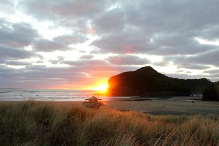 Bethells beach, New zeal, Mountains