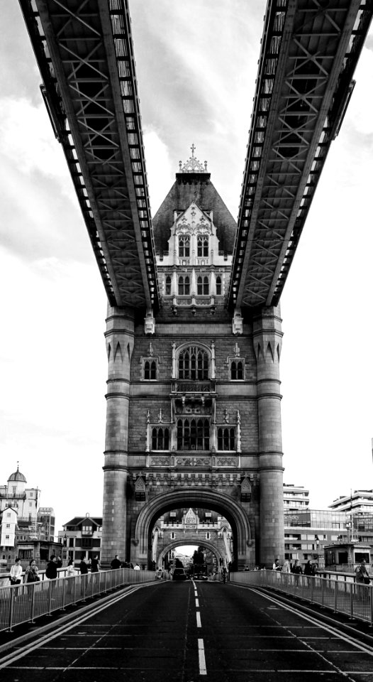 London, Tower bridge, United kingdom photo