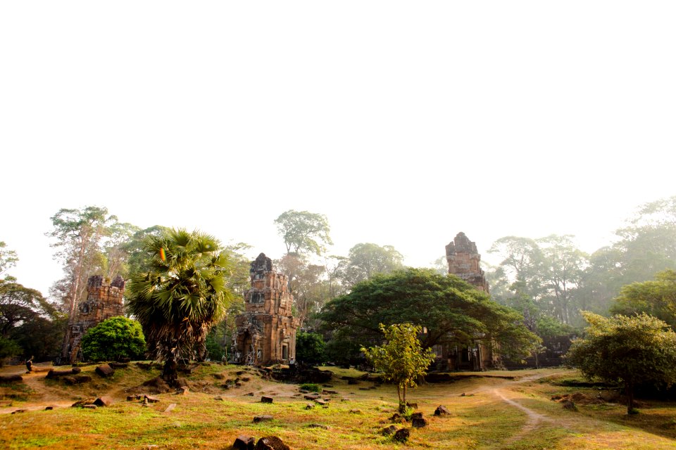 Cambodia, Krong siem reap, Tightrope towers
