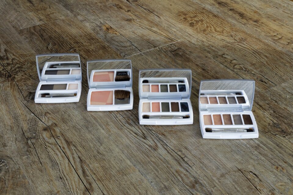 Beauty color eye shadow