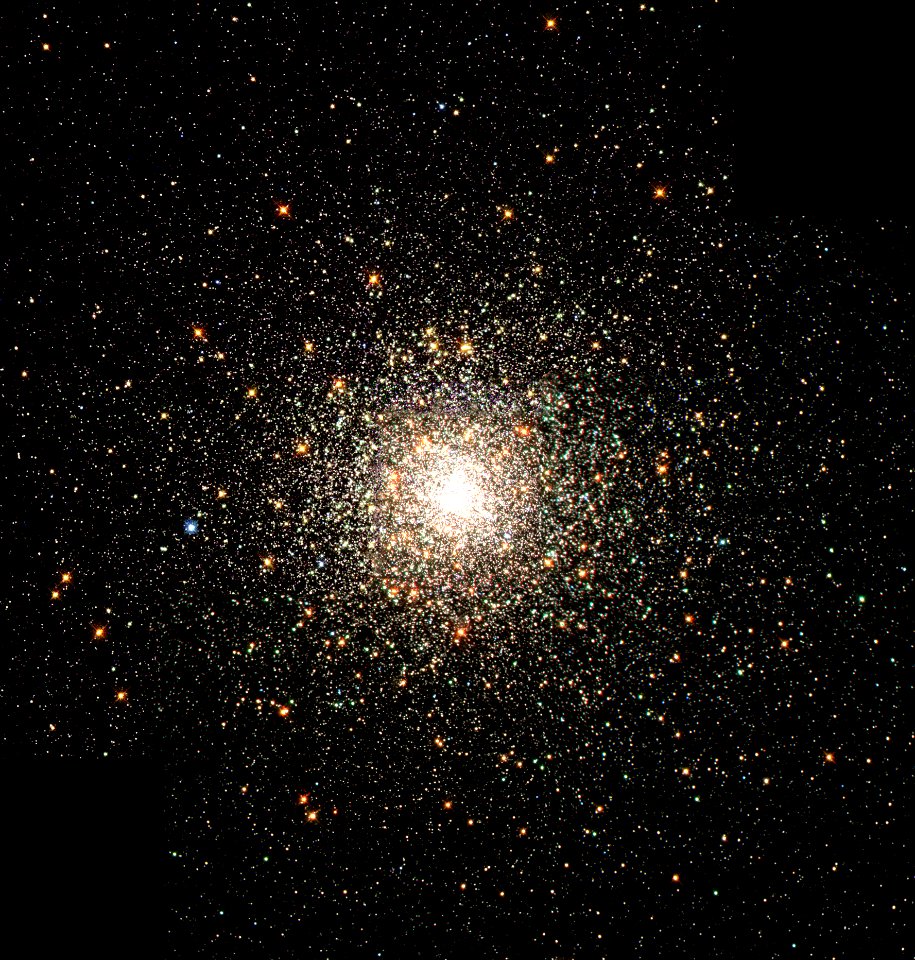 A close-up photo of the bright center of a star cluster.