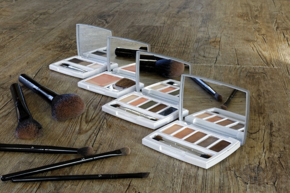 Beauty color eye shadow