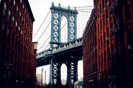 photo of Manhattan Bridge during daytime photo