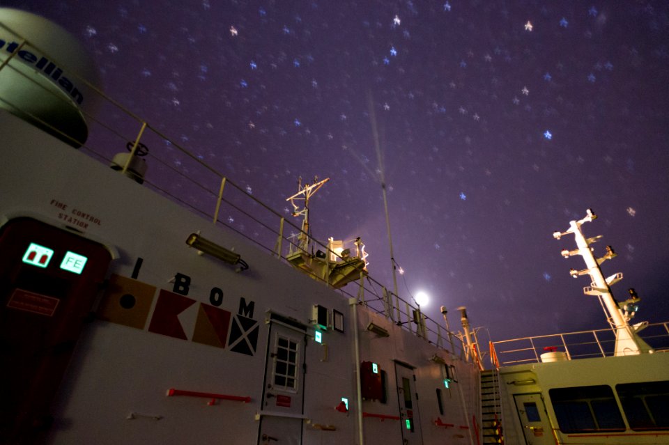 North atlantic ocean, Container ship travel, Sea