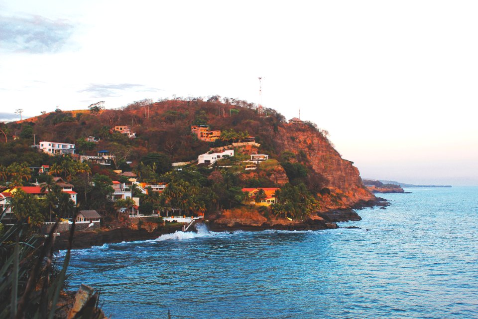 San salvador department, El salvador, Waves