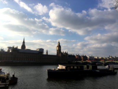 River thames, Houses of parliament, London photo