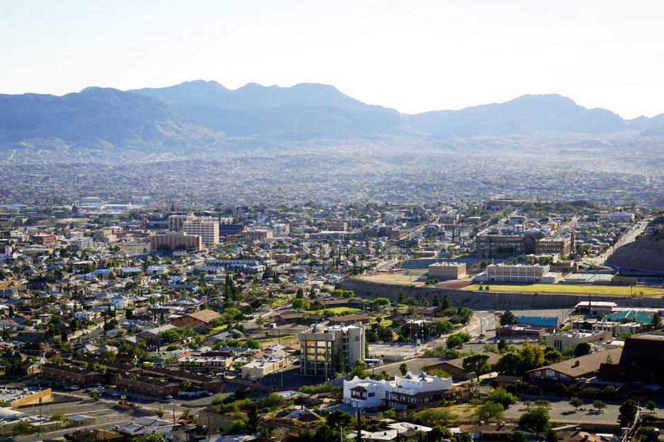 Mountain, El paso, Buildings