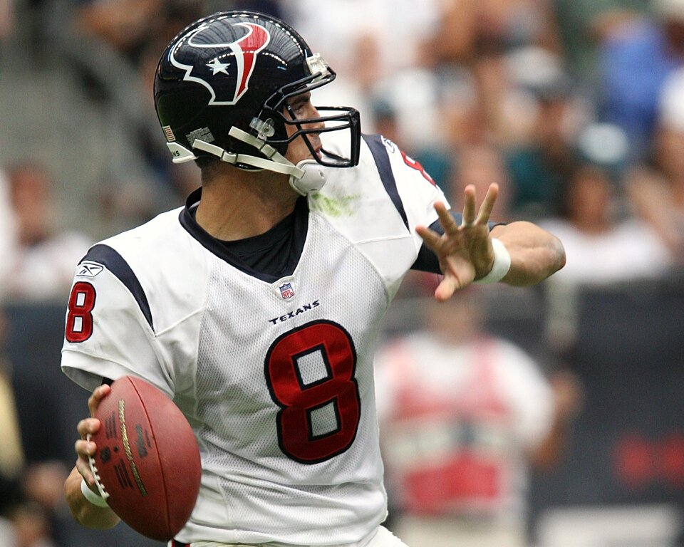 Passing throwing pass play