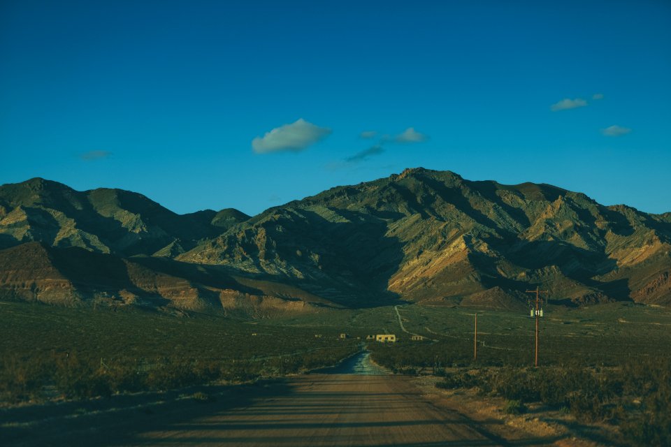 Rhyolite, United states, Desert
