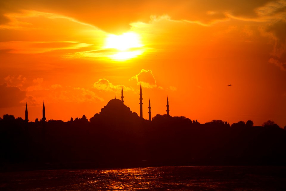 Eminn, Turkey