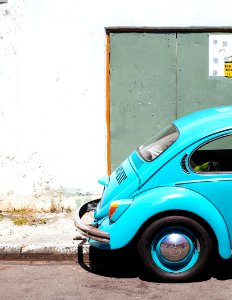 Symmetry, Cape town, Car