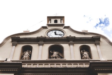 Vscohonduras, Estatuas, Cielos
