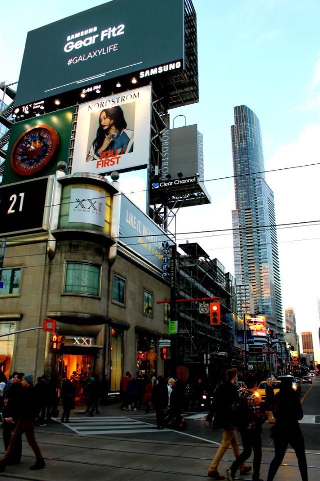 Toronto, Dundas square, Canada