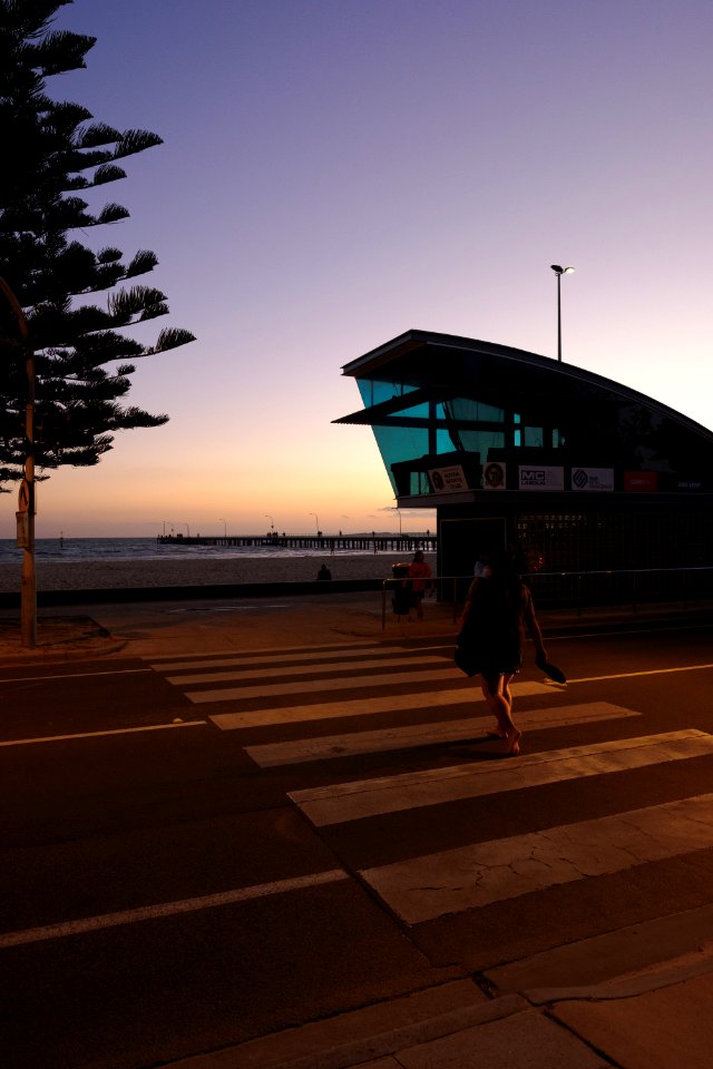 Australia, Altona beach, Barefoot