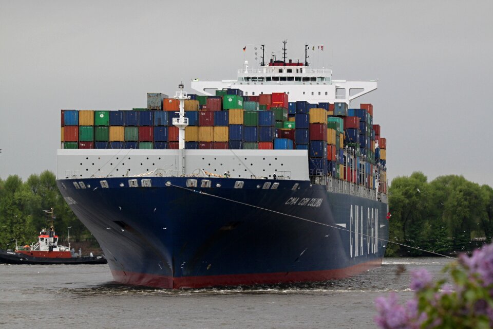 Boat container ship freighter