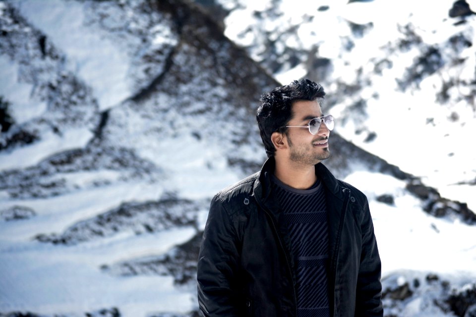 Manali, India, Happy