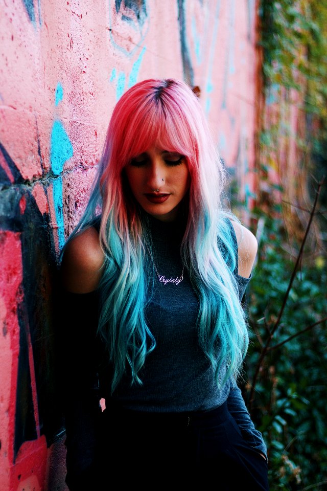 Pink, Girl, Graffiti