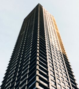 gray building photo