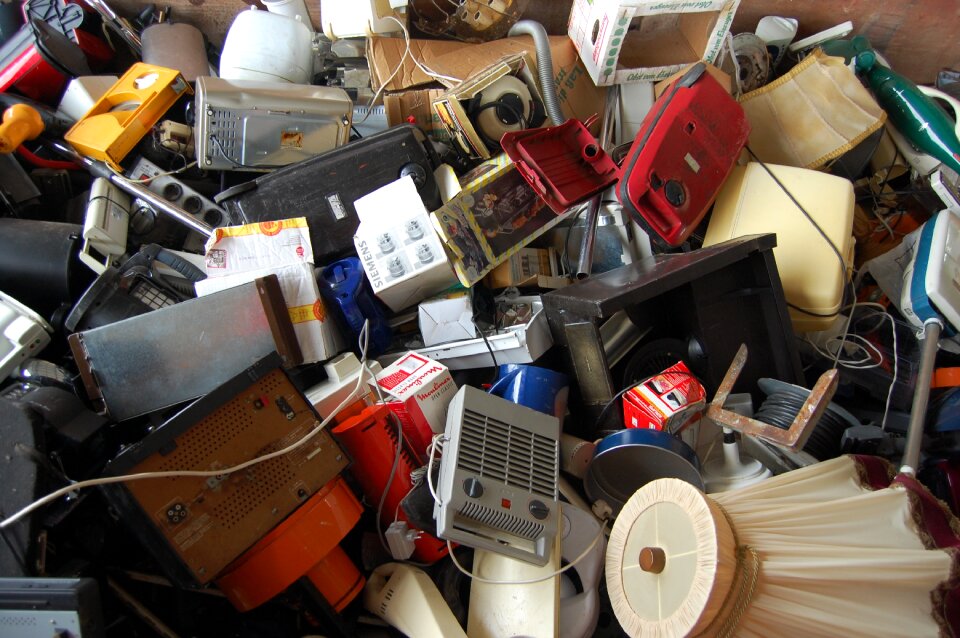 Garbage throw away lampshade