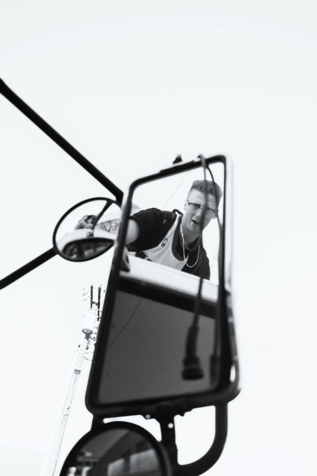 Portl, United states, Mirrors