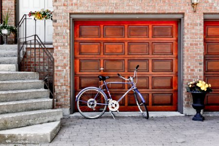 purple cruiser bicycle photo