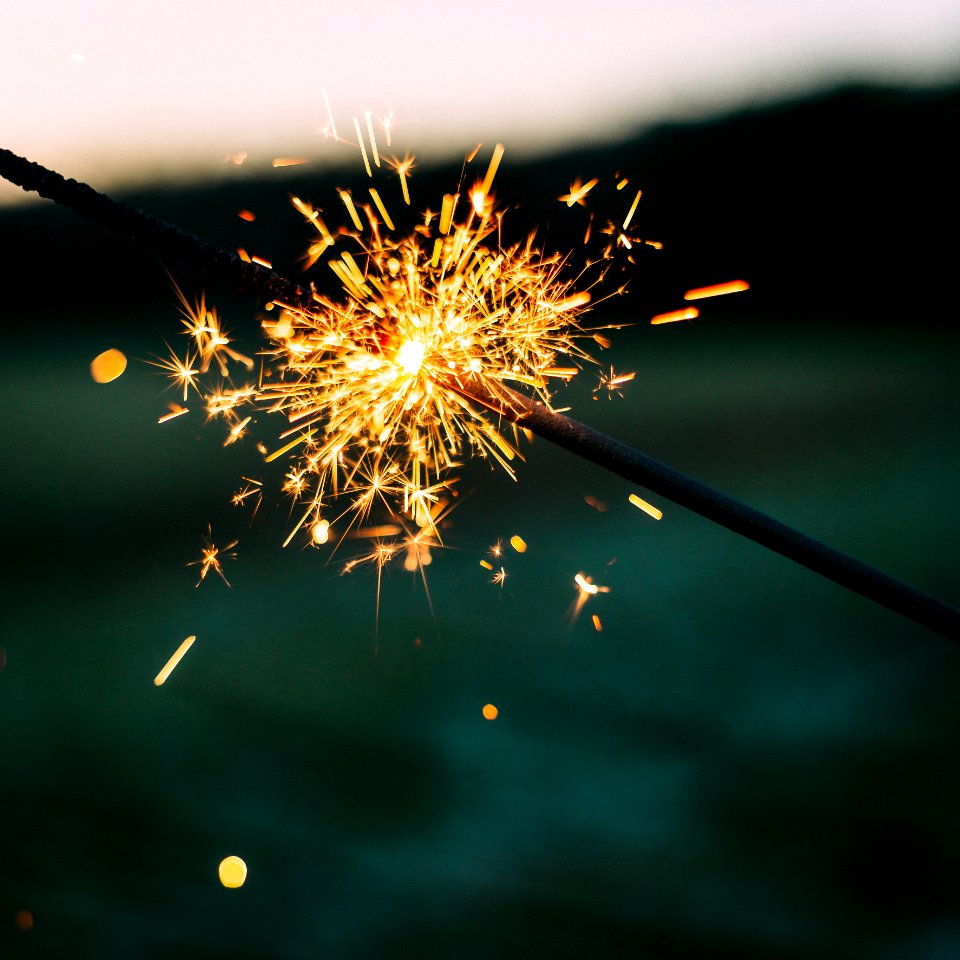 shallow focus photography of sparkler